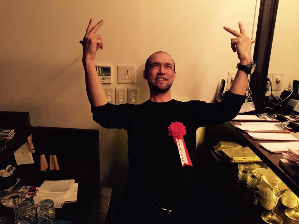 あれ。ホントにbarのオーナーなのかな(笑)