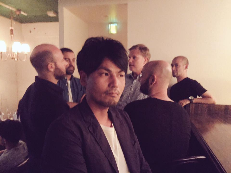 そんなヒラヤマの後ろに木曽さんのお兄ちゃんたちが。