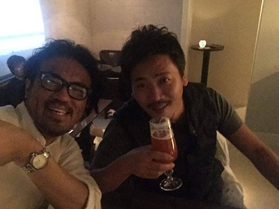 ワタニーとkiso barで打ち合わせなう。