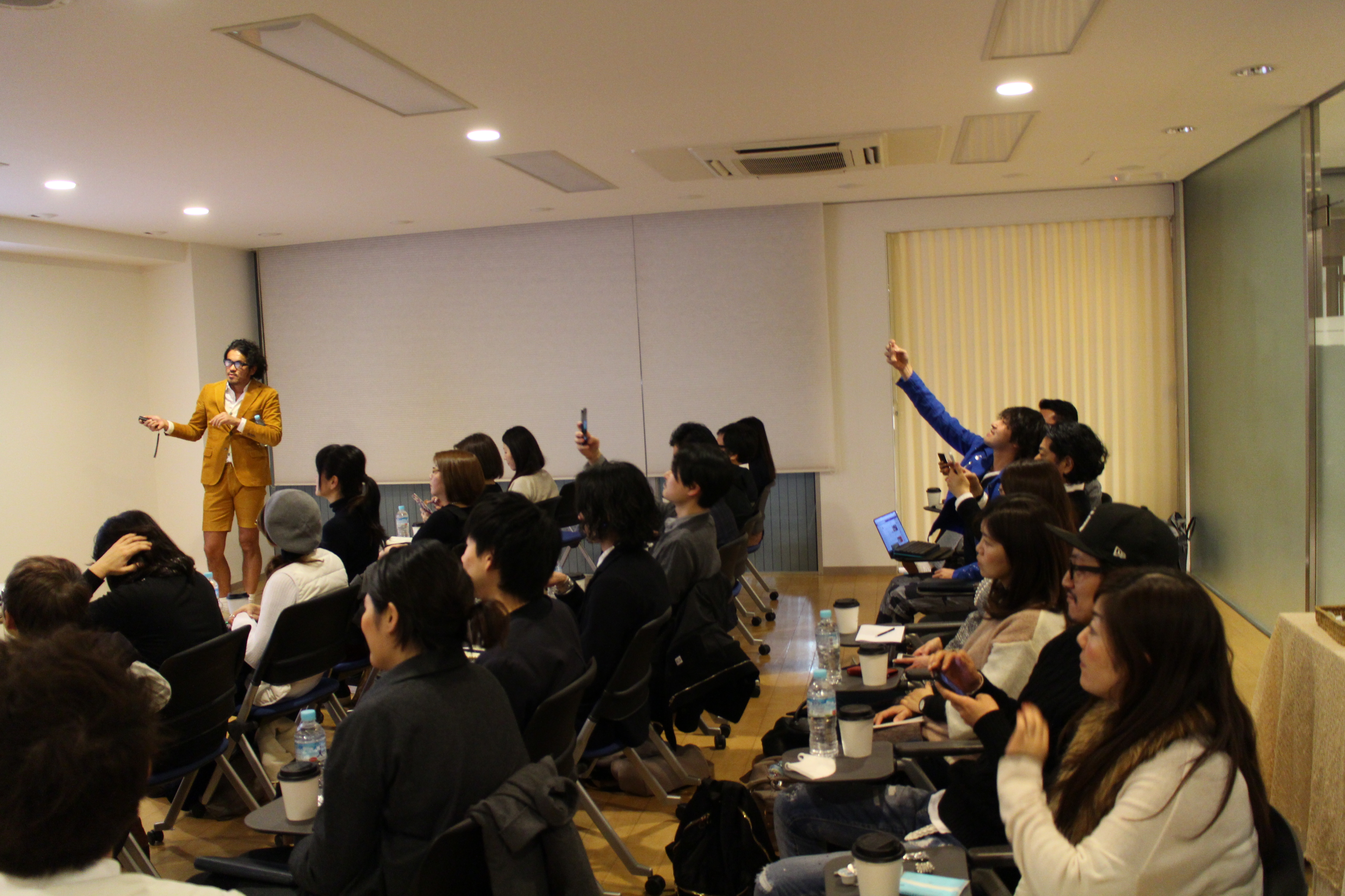 先日の短パン先生とトライセミナー。