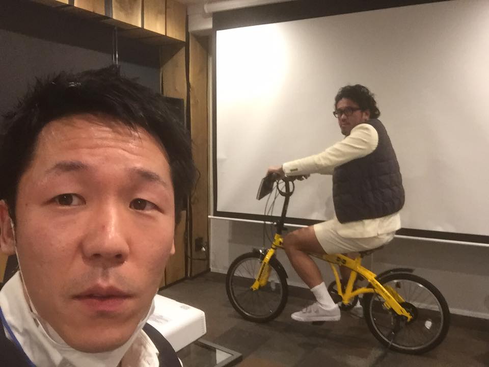 エクスマスタジオにて。photo by ヤス