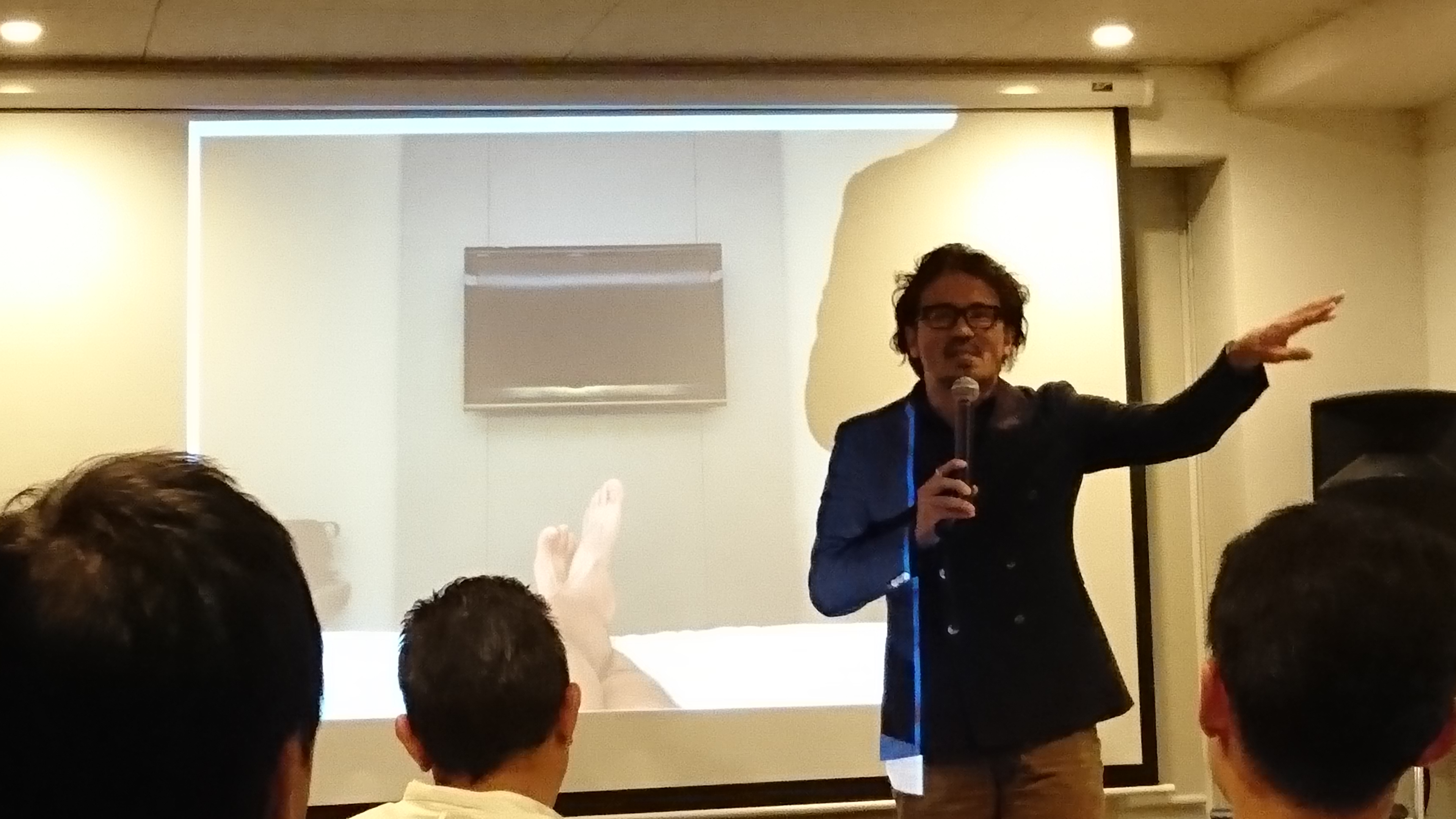 何を話してるかは皆さんのご想像にお任せします♡