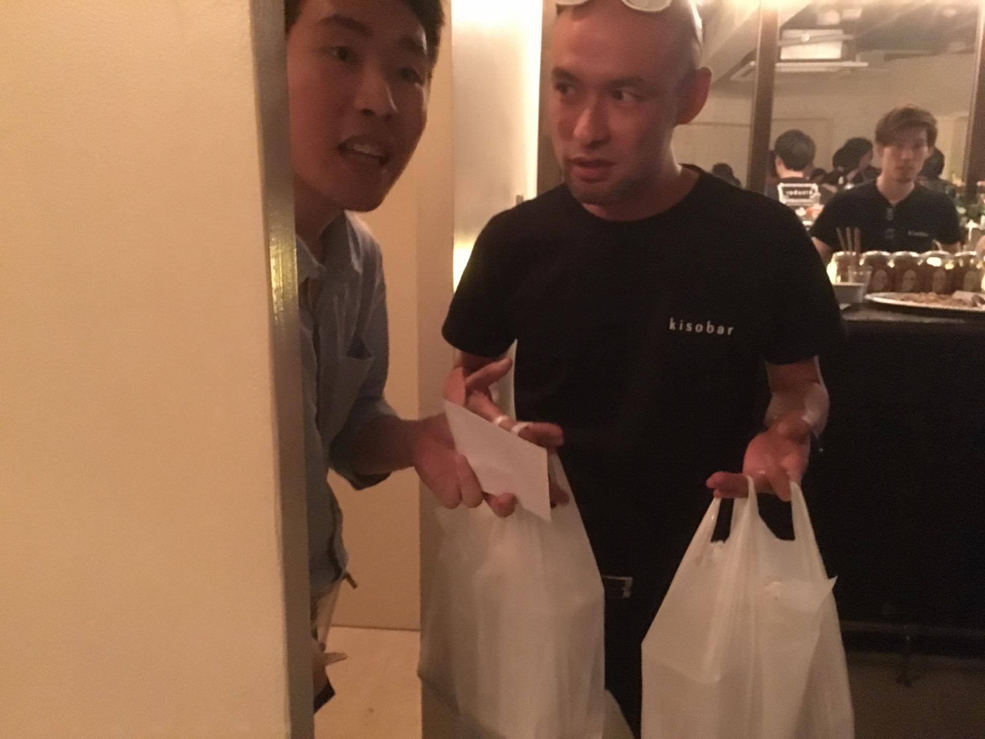 餃子10人前頼んだら木曽さんも思わずビックリ。