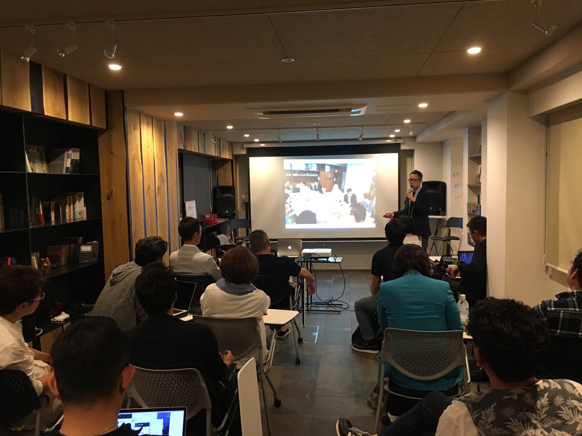 木曜日はウルトラエヴァの同窓会。