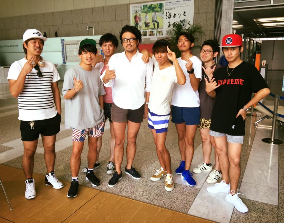 みんな短パン。みんなバカ。