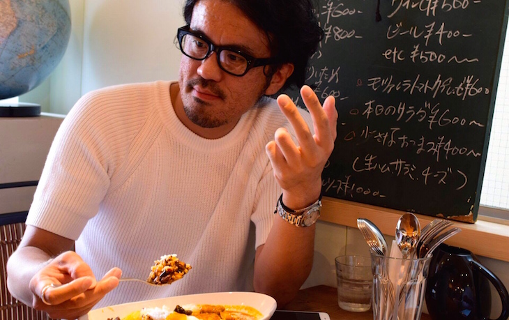 GHEEのカレーを食べながらっていうのが良いよね。