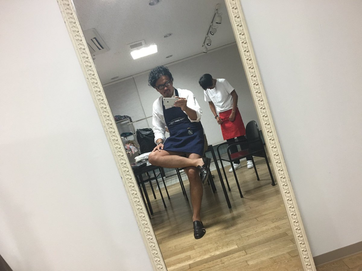 短パンで履くとただのヘンタイになりますのでご注意を。