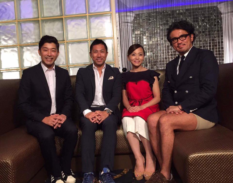 レギュラー出演してるみなさんと。って、ボクだけデカーーー!