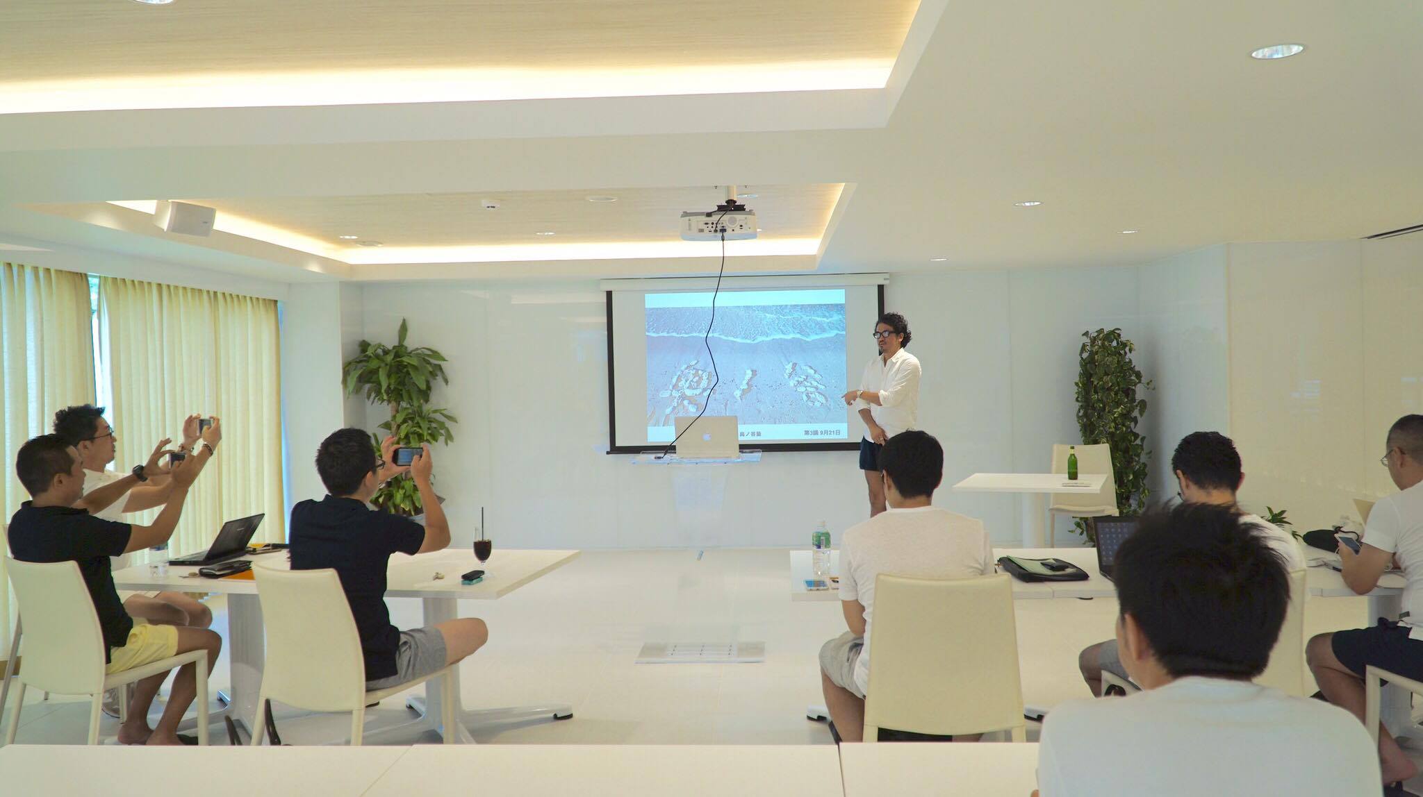 ホテル内でいよいよ第3講がスタート!