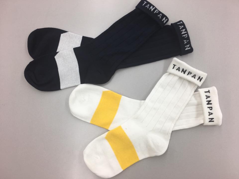 折り返したらTANPANの文字とか