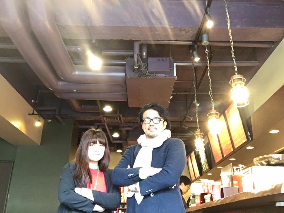 いつものスタバであやかちゃんとセルフタイマー(笑)